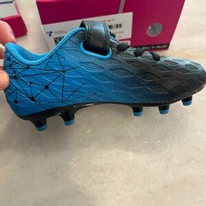 Brooman toddler soccer cleats, 10